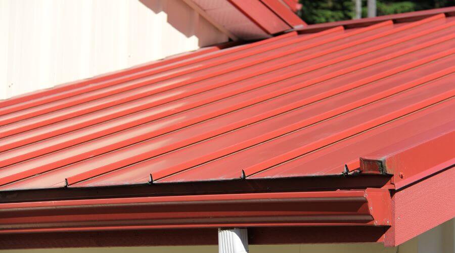 Professional metal roof installation in Syracuse, OH